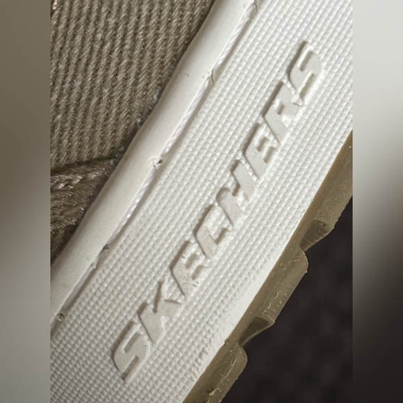 Boy’s Skechers Memory Foam Gel-Infused Direct Pulse Jump Shift Canvas Sneakers - Picture 2 of 13